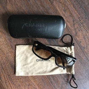 CHANEL sunglasses